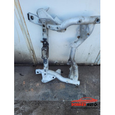 Преден мост за Mercedes CLS W218 Преден мост за Mercedes CLS W218