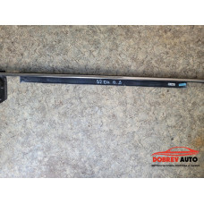 Водобранна лайсна (предна дясна) за Audi A8 D4 3.0 TDI