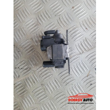 Вакуум клапан (1) за Audi A8 D4 3.0 TDI Вакуум клапан (1) за Audi A8 D4 3.0 TDI