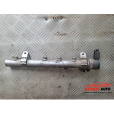 Горивен рейл (с датчици) за Mercedes ML Class W164 3.2 CDI Горивен рейл (с датчици) за Mercedes ML Class W164 3.2 CDI