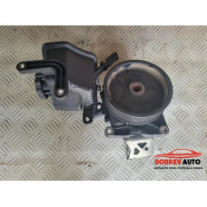 Хидравлична помпа (с казанче) за Mercedes ML Class W164 3.2i