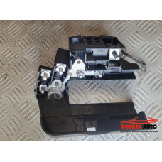 Пиропатрон за Audi A8 D4 3.0 TDI