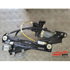 Стъклоповдигач (заден десен) за Mercedes CLS W218 Стъклоповдигач (заден десен) за Mercedes CLS W218