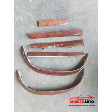 Лайсни махагон за Audi A8 D4