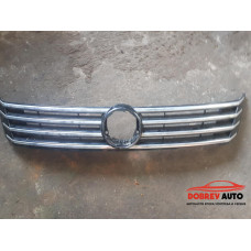 Решетка предна броня за VW Touareg