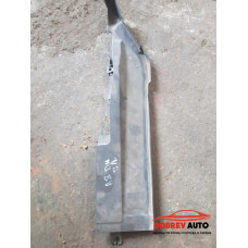 Кора около двигател (лява) за Audi A8 D4