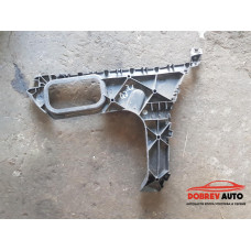 Държач задна броня - десен за Audi Q7 4L Държач задна броня - десен за Audi Q7 4L