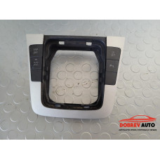 Конзола скоростен лост (с бутона) за VW Passat B6 2.0 TDI BKP Sedan