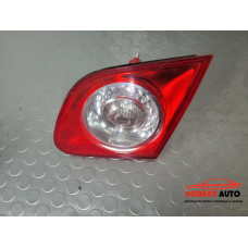 Стоп (десен - вътрешен) за VW Passat B6 2.0 TDI BKP Sedan