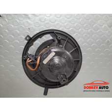 Моторче парно (десен волан) за VW Passat B6 2.0 TDI BKP Sedan Моторче парно (десен волан) за VW Passat B6 2.0 TDI BKP Sedan