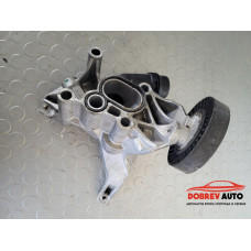 Конзола двигател за Audi Q8 5.0 TDI Конзола двигател за Audi Q8 5.0 TDI