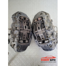 Спирачни апарати (предни) за Audi RS6 QF Спирачни апарати (предни) за Audi RS6 QF