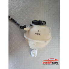 Казанче антифриз за BMW 740d G11 Казанче антифриз за BMW 740d G11