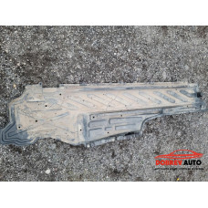 Лява кора под купето за Mercedes GLC X253