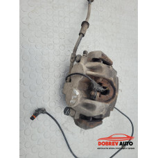 Спирачен апарат преден десен за Mercedes GLE 350 W166 C292 Спирачен апарат преден десен за Mercedes GLE 350 W166 C292