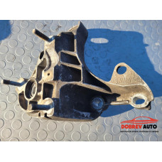 Дясна лапа мотор за Audi RS6 4F 4F0 199 352 Q Дясна лапа мотор за Audi RS6 4F 4F0 199 352 Q