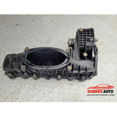 Всмукателен колектор с моторче за Mercedes C220 W205 Всмукателен колектор с моторче за Mercedes C220 W205