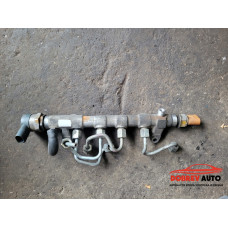 Горивен рейл (с датчици) за BMW F10 520d