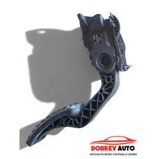 Педал за газ за Mercedes CLA W176 (C117)