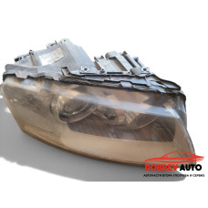 Фар (десен) за Audi A8 D3 4E0 941 004 BR