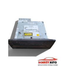 CD changer за Audi A4 B8 8T1 035 110 C