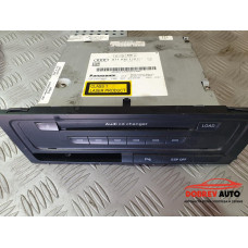 CD changer за Audi A5 8T CD changer за Audi A5 8T