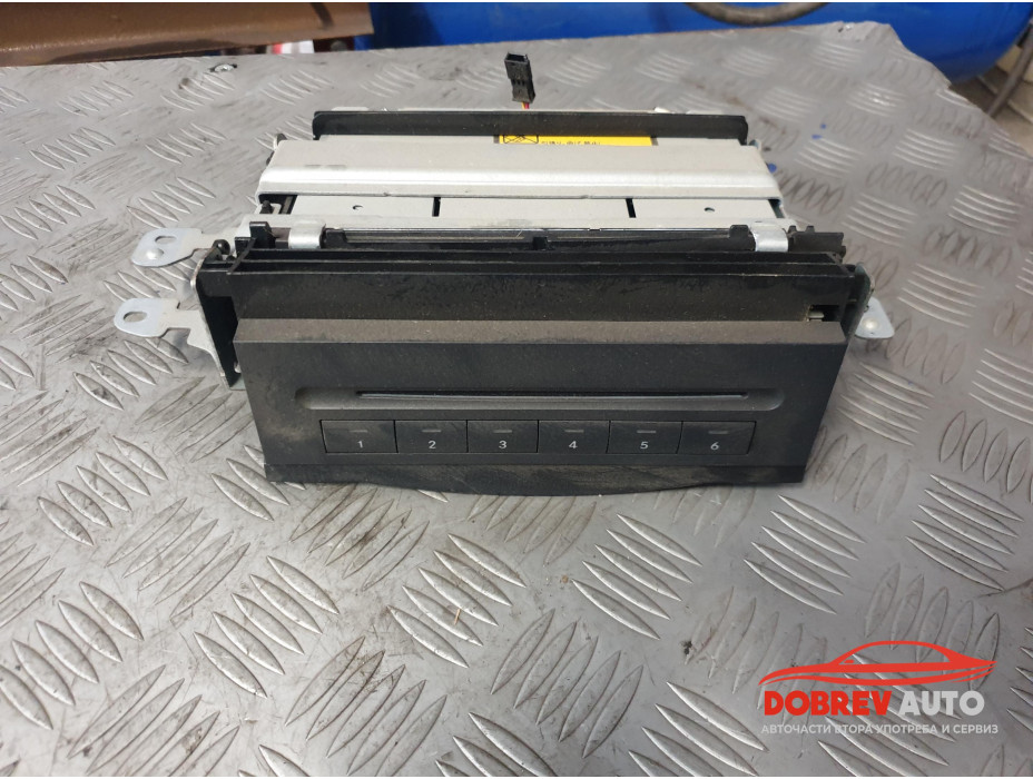 CD changer за Mercedes ML 280 CDI W164