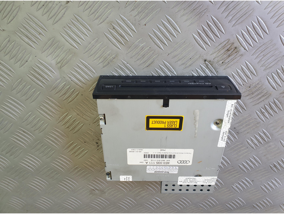 CD за Audi A8 D3 4.0 TDI