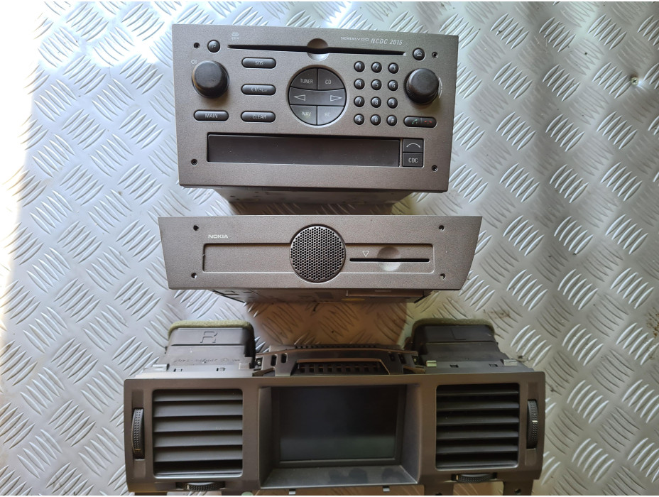 CD + управление за Opel Vectra C