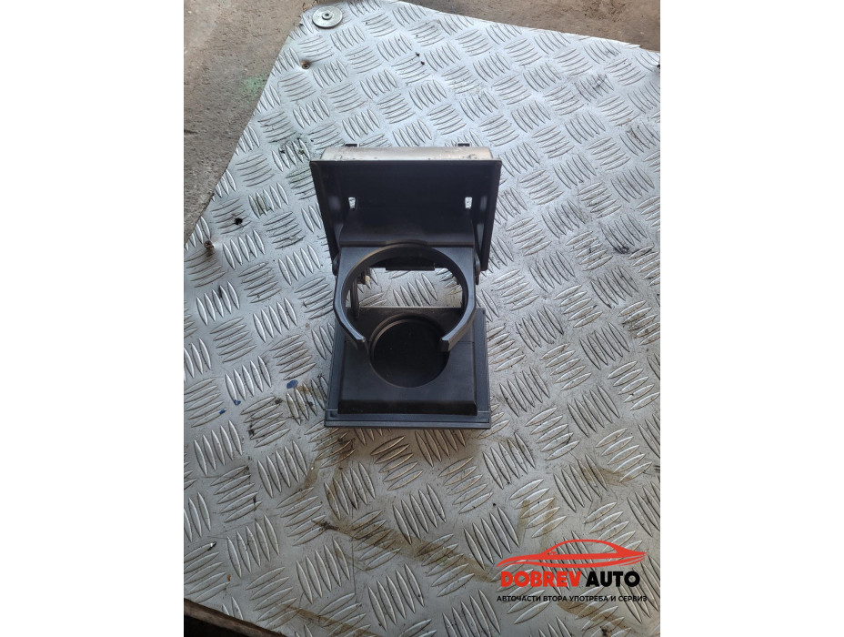 Cupholder (заден) за VW Touran 1T