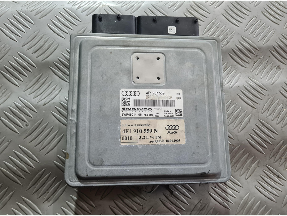 ECU (ЕКУ) за Audi A6 C6 3.2 FSI Quattro ECU (ЕКУ) за Audi A6 C6 3.2 FSI Quattro