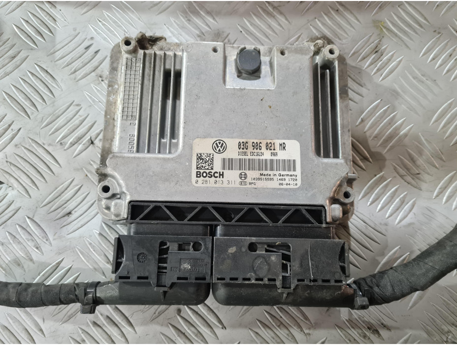 ECU (ЕКУ) за VW Passat B6 2.0 TDI BMP