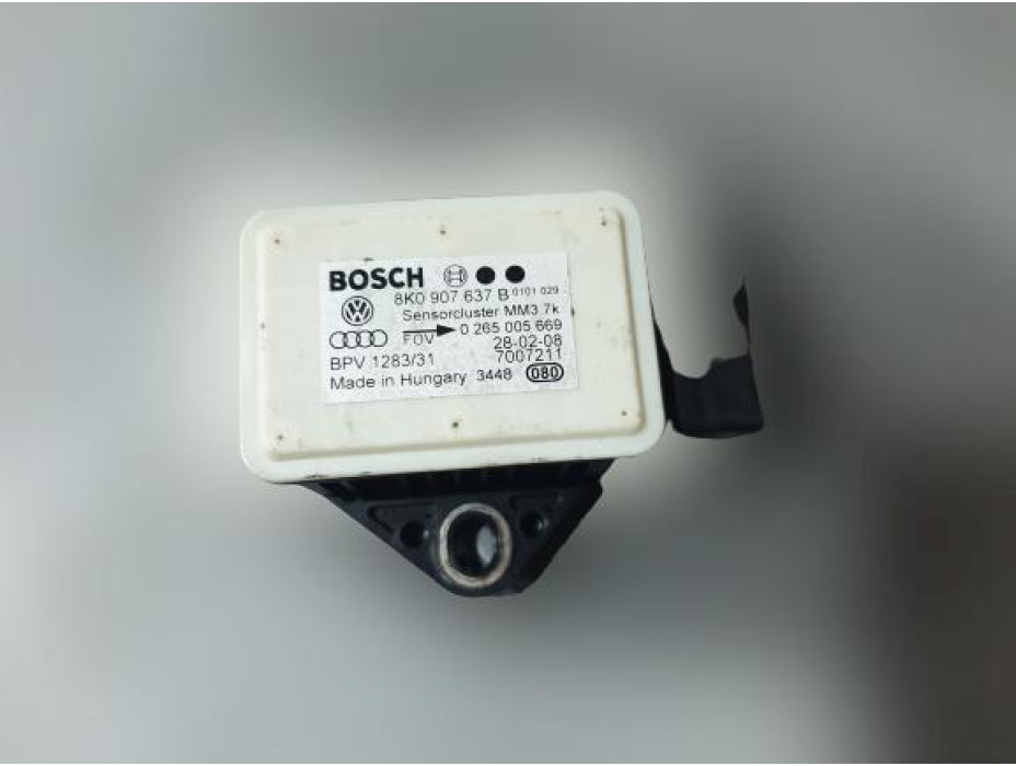 ESP сензор за Audi A5 8T 2.7TDI ESP сензор за Audi A5 8T 2.7TDI