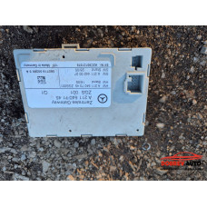 Gateway модул за Mercedes CLS W219 5.0 Gateway модул за Mercedes CLS W219 5.0