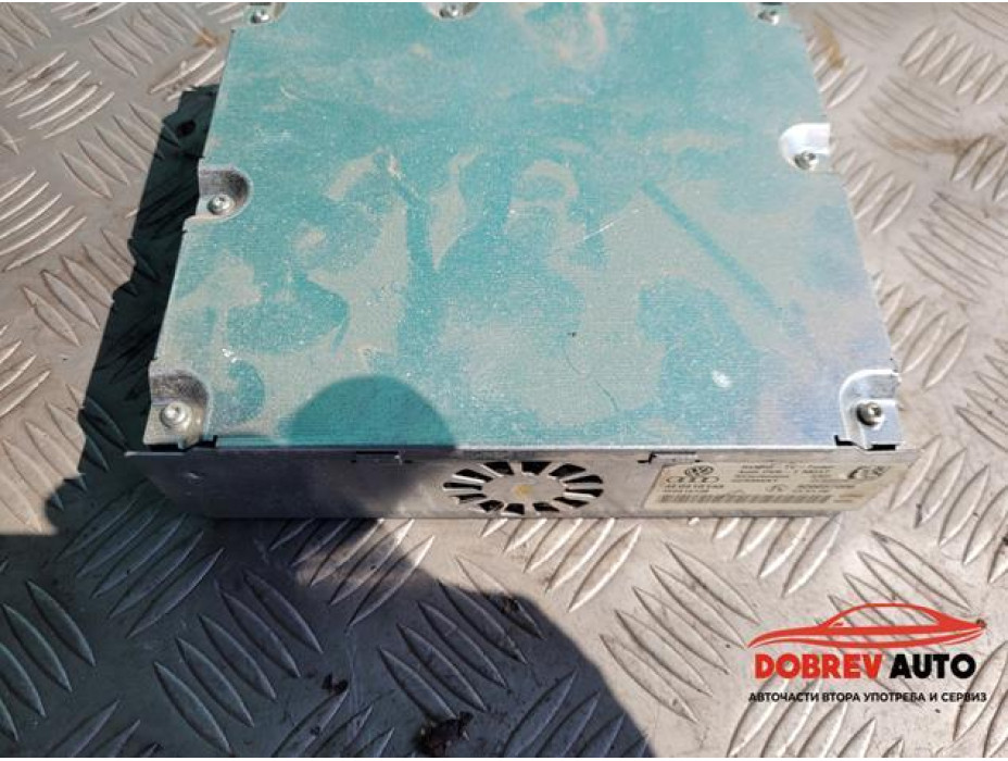 TV Tuner за Audi A8 D3 6.0 W12