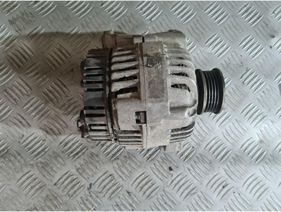 Алтернатор за Audi A4 B5 1.8 i