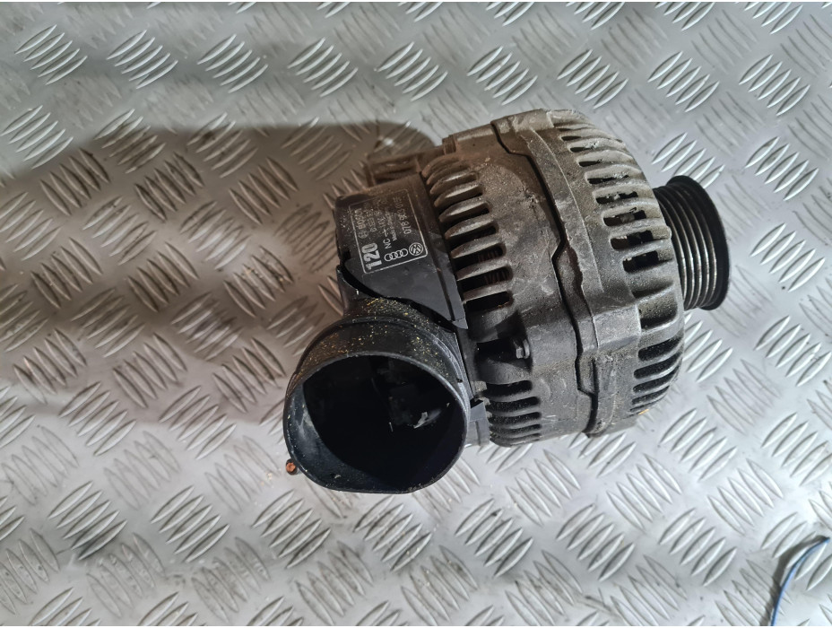 Алтернатор за Audi A6 C5 2.4 i - Бош