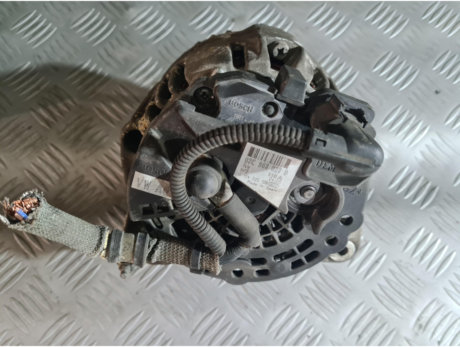 Алтернатор за VW Golf 5 1.6FSI Алтернатор за VW Golf 5 1.6FSI