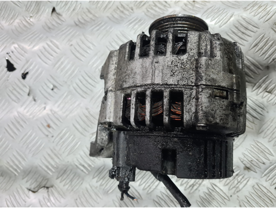 Алтернатор за VW Passat B5 2.5 TDI Алтернатор за VW Passat B5 2.5 TDI