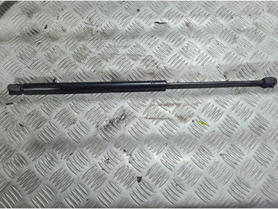 Амортисьор за преден капак за Opel Zafira A 2.2 i 147 к.с.