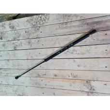 Амортисьор за преден капак за Фолксваген Пасат Б5.5 / Volkswagen Passat B5.5