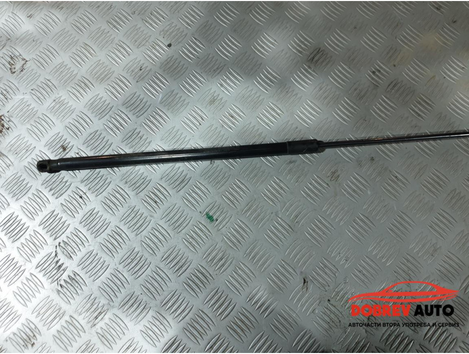 Амортисьор (преден капак) за Audi A5 8T