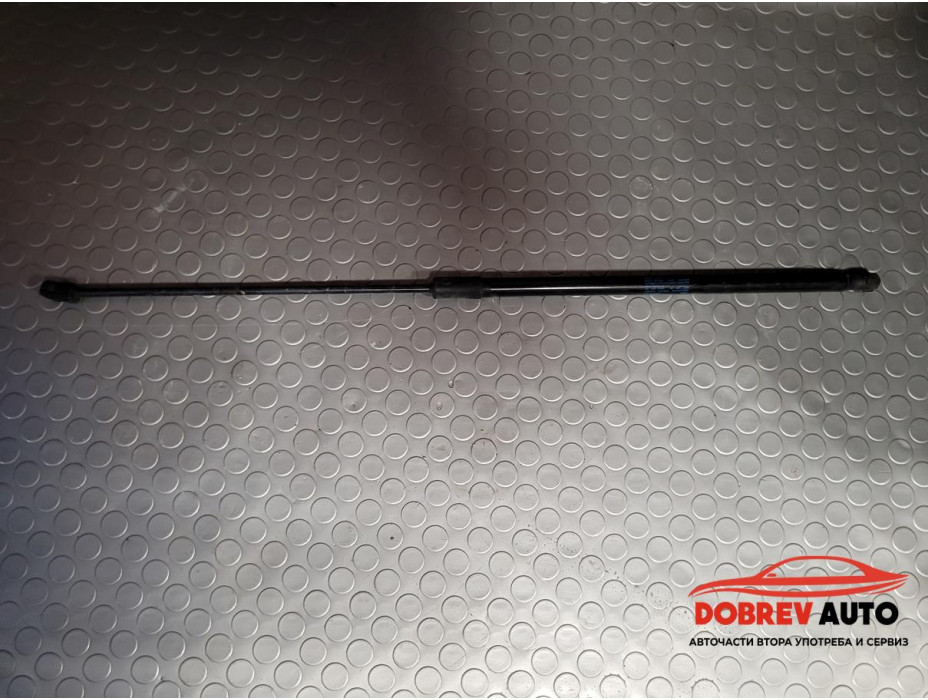 Амортисьор (преден капак) за Audi Q8 (4M) Амортисьор (преден капак) за Audi Q8 (4M)