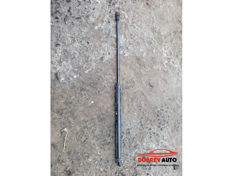 Амортисьор (преден капак) за VW Golf MK4