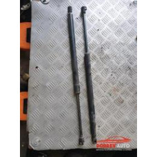 Амортисьори за преден капак за Mercedes ML 280 W164 Амортисьори за преден капак за Mercedes ML 280 W164