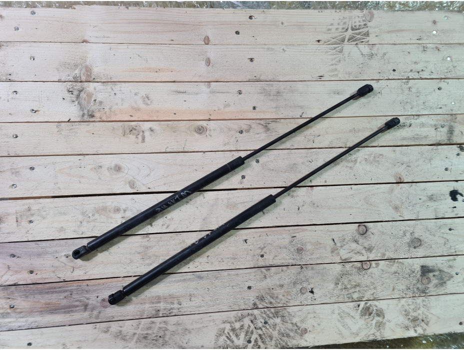 Амортисьори за преден капак за Мерцедес Е Класа W211 / Mercedes E Class W211 Амортисьори за преден капак за Мерцедес Е Класа W211 / Mercedes E Class W211