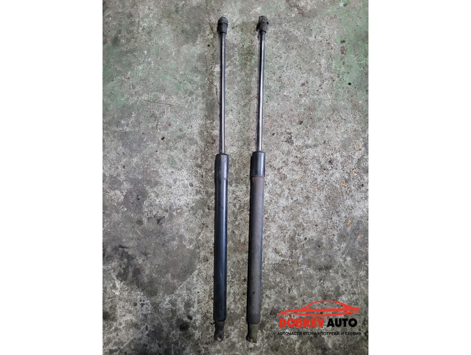 Амортисьори (заден капак) за Audi A4 B7 Амортисьори (заден капак) за Audi A4 B7