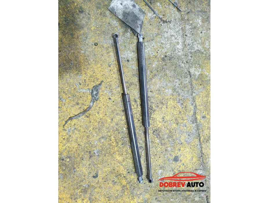 Амортисьори (заден капак) за Audi A5 8T 2.0 TDI Sportback