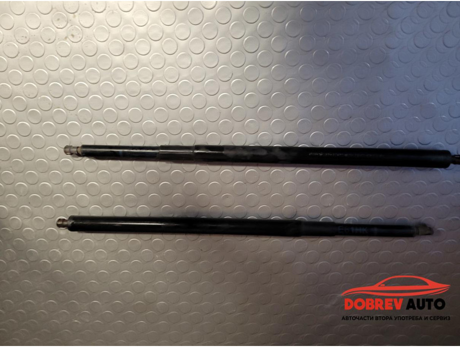 Амортисьори (заден капак) за BMW E61 530xd Амортисьори (заден капак) за BMW E61 530xd