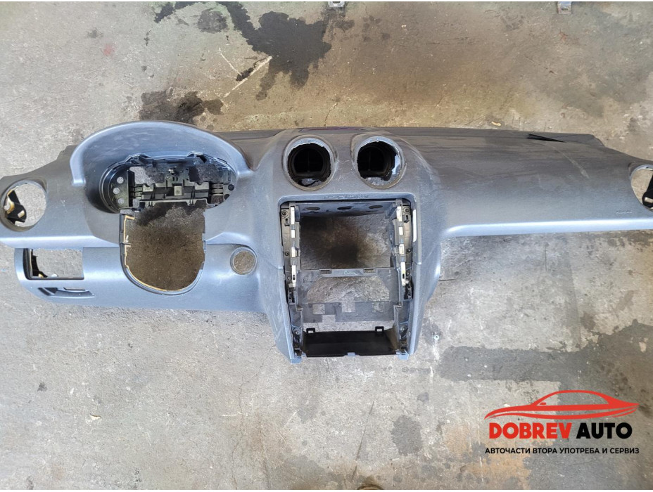 Арматурно табло за Mercedes ML Class W164 Арматурно табло за Mercedes ML Class W164